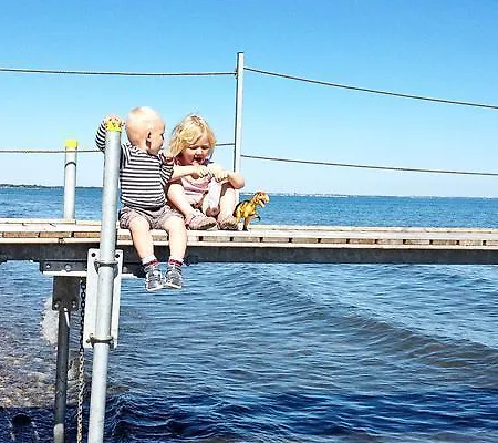 Two-bedroom Holiday In 3 * Strøby Ladeplads