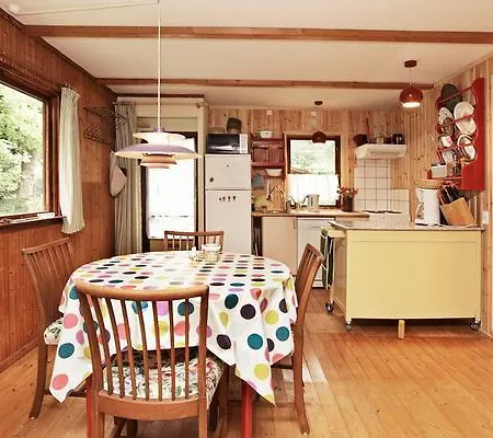 Two-bedroom Holiday In 3 Nyaraló Strøby Ladeplads
